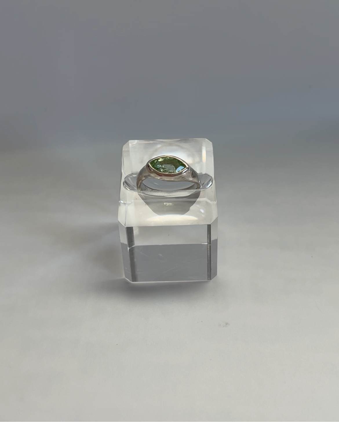 Junia Ring