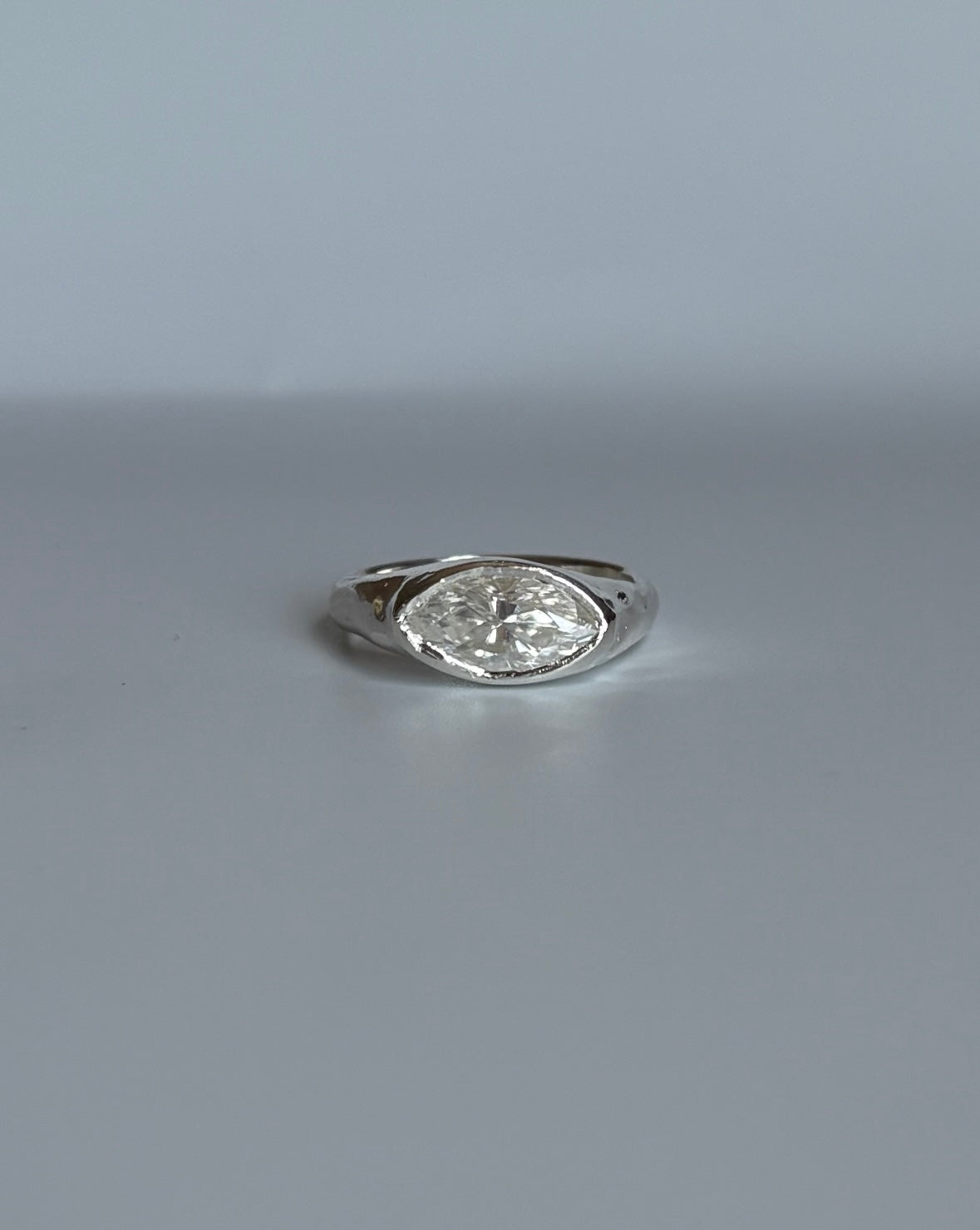 Junia Ring