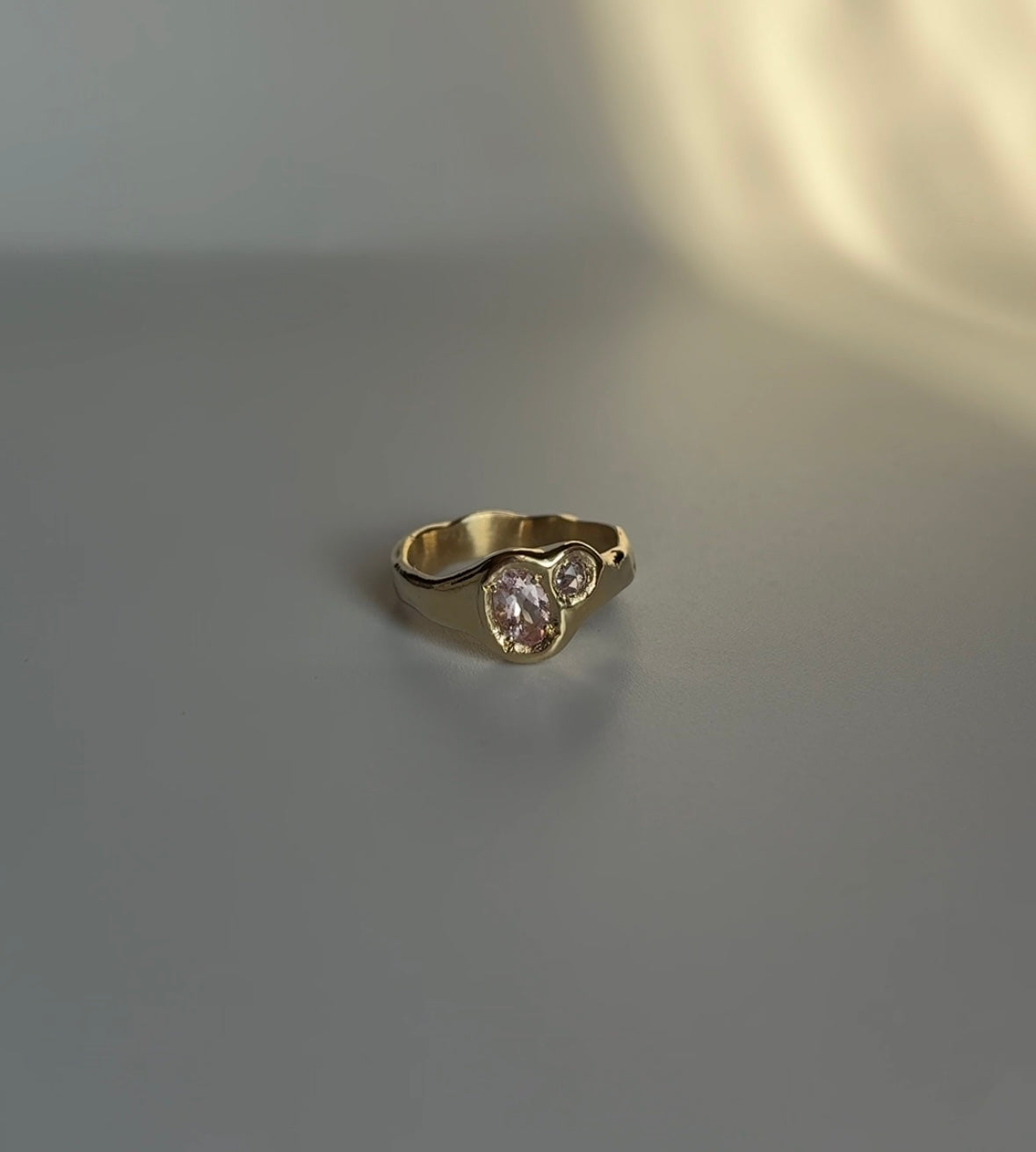 Ava Ring