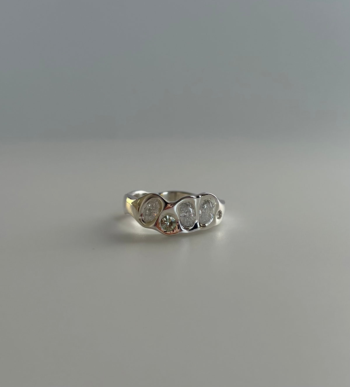 Harper Ring