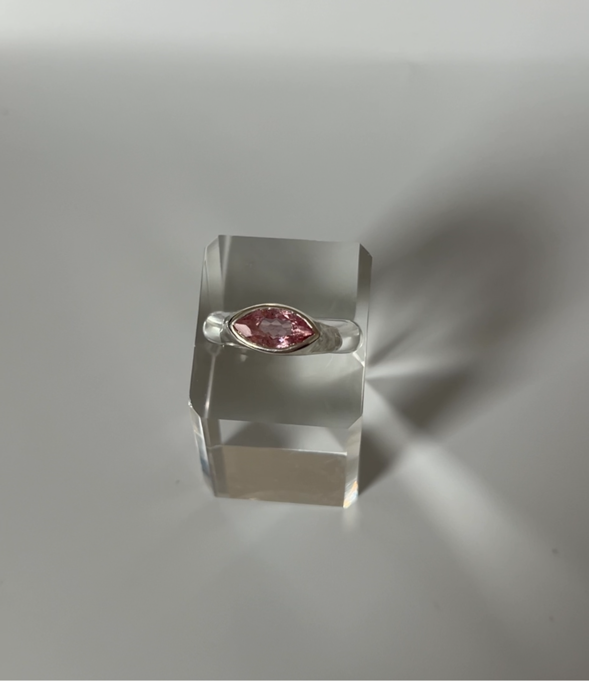Junia Ring